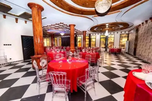 SALLE DE FETE